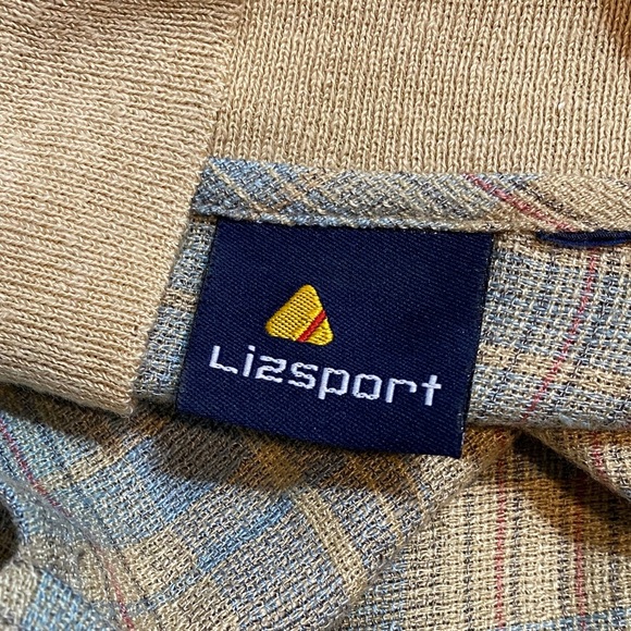 VNTG Liz Sport Plaid Button-Up Crop Top in Yellow and Blue - Picture 5 of 8